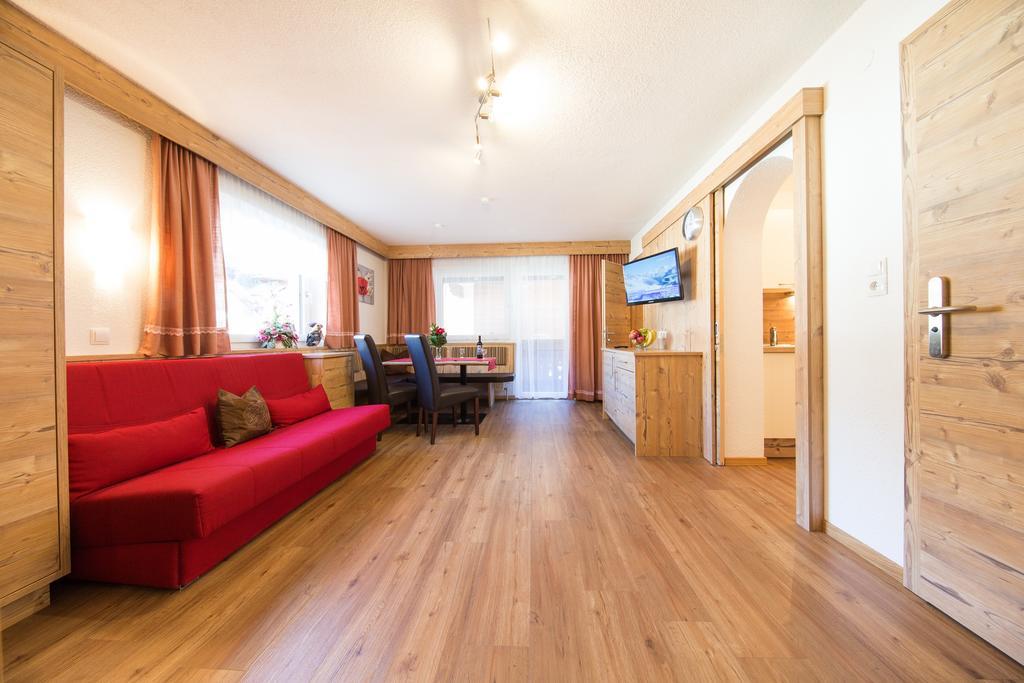 Gaestehaus Falkner Ignaz Solden Phòng bức ảnh